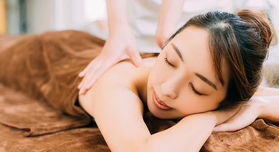 アロマトリートメントの 対面施術を事前決済